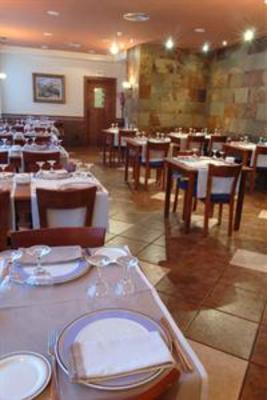 фото отеля Hotel Yerri