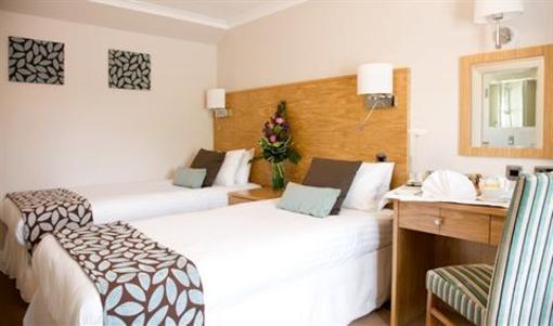 фото отеля Harrisons Hotel Shepperton