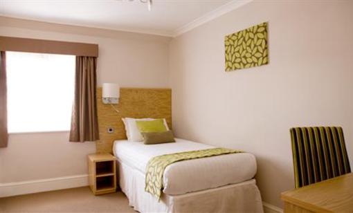фото отеля Harrisons Hotel Shepperton