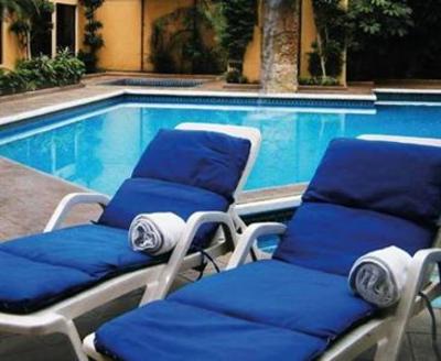фото отеля Del Rey Inn Toluca