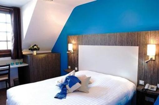 фото отеля Hostellerie Blanche De Castille Dourdan