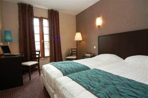 фото отеля Hostellerie Blanche De Castille Dourdan