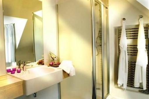 фото отеля Hostellerie Blanche De Castille Dourdan