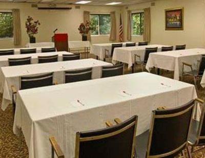 фото отеля Howard Johnson Hotel Hammonton