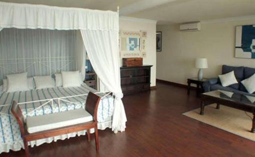 фото отеля Hotel Cavaliere sur Plage
