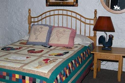 фото отеля Stone Mill Hotel & Suites