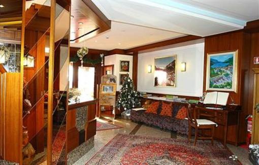 фото отеля Hotel Londra Molveno