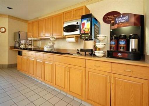 фото отеля Rodeway Inn Lincoln Nebraska