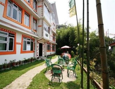 фото отеля Bamboo Grove Retreat