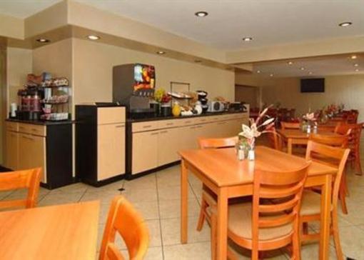 фото отеля Comfort Inn Airport East El Paso