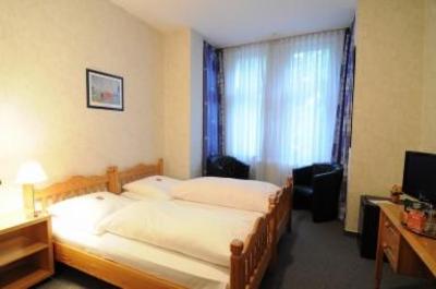 фото отеля Hotel Karolinger