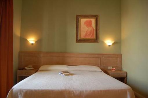 фото отеля Hotel Marelba