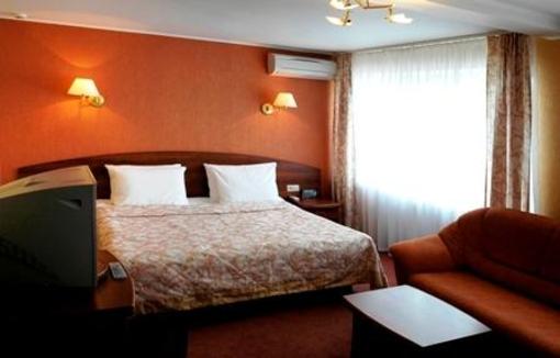 фото отеля Lovech Hotel