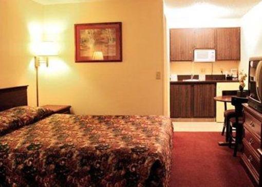 фото отеля Econo Lodge Terre Haute