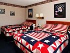 фото отеля Econo Lodge Inn & Suites Dubuque