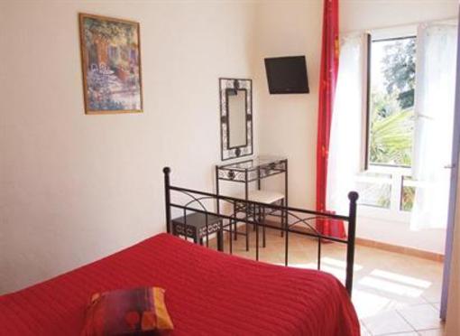 фото отеля Hotel De La Plage Rayol-Canadel-sur-Mer
