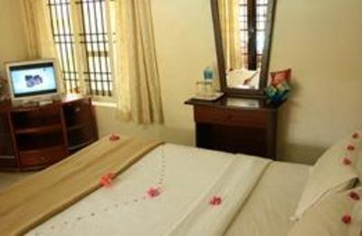 фото отеля The View Heights Resort Kovalam