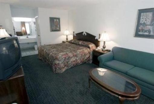 фото отеля Howard Johnson Inn Petersburg