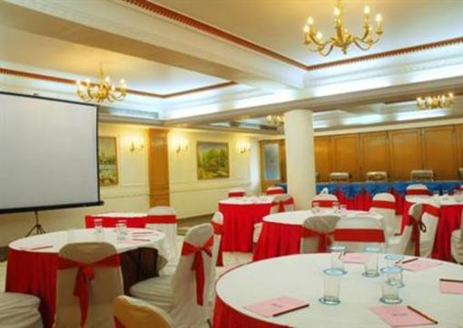 фото отеля Hotel Inder Residency