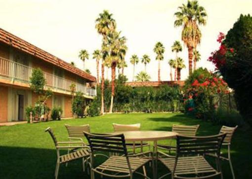 фото отеля Travelodge Palm Springs