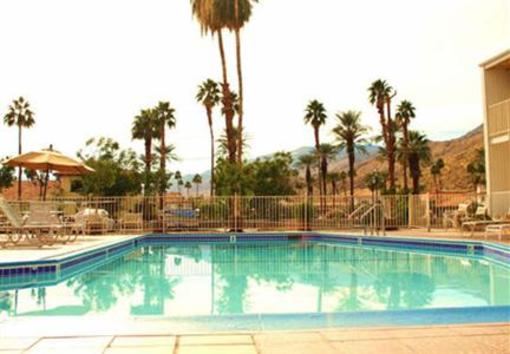 фото отеля Travelodge Palm Springs
