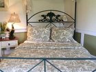 фото отеля Youngtown Inn