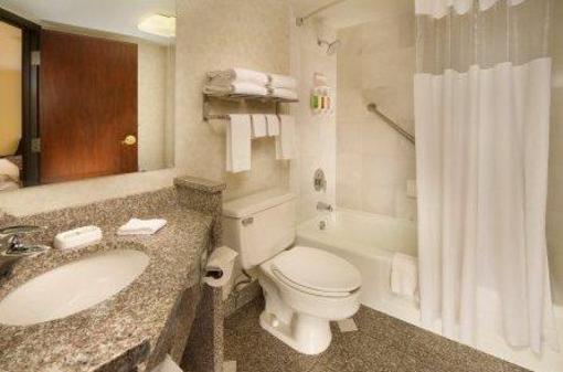 фото отеля Drury Inn & Suites Saint Joseph (Missouri)