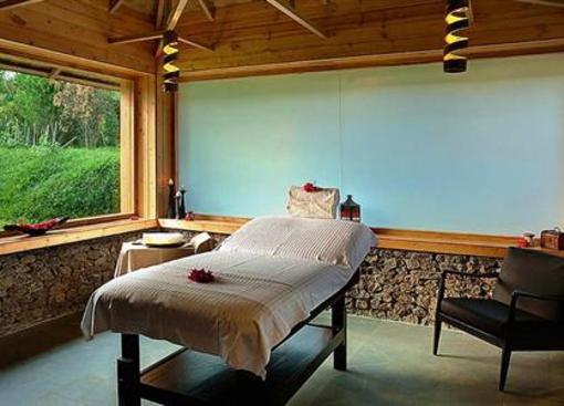 фото отеля Sinclairs Retreat Dooars