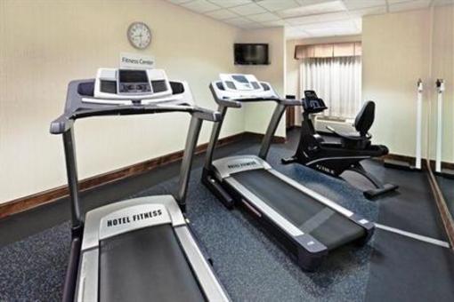 фото отеля Holiday Inn Express Hotel & Suites Dillsboro