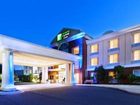 фото отеля Holiday Inn Express Hotel & Suites Dillsboro