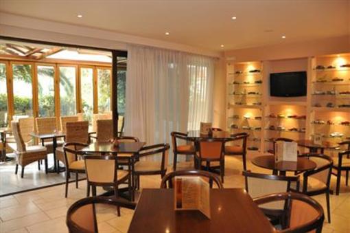 фото отеля Hotel Chris Kifissia
