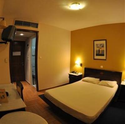 фото отеля Hotel Chris Kifissia