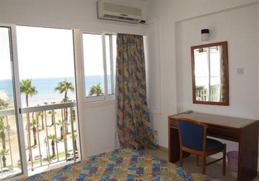 фото отеля Sun Hall Beach Hotel Apartments