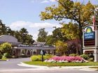 фото отеля Days Inn & Suites Traverse City