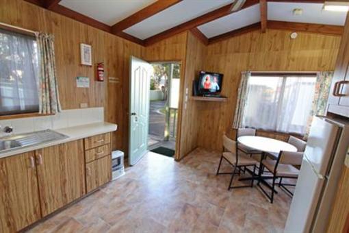 фото отеля Apollo Bay Holiday Park