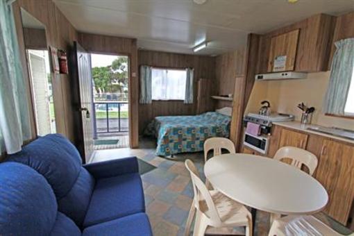 фото отеля Apollo Bay Holiday Park