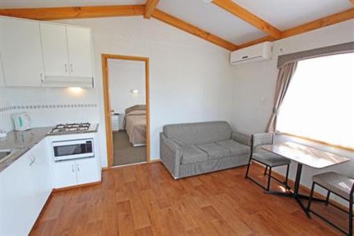 фото отеля Apollo Bay Holiday Park