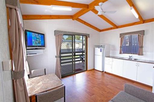 фото отеля Apollo Bay Holiday Park