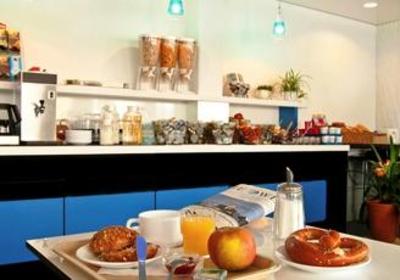 фото отеля Ibis Budget Muenchen Garching
