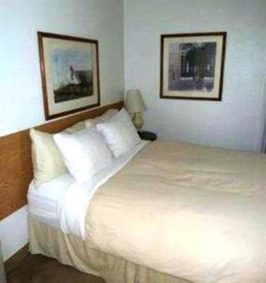 фото отеля Sky Harbor Suites