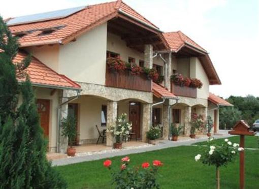 фото отеля Anna Apartman