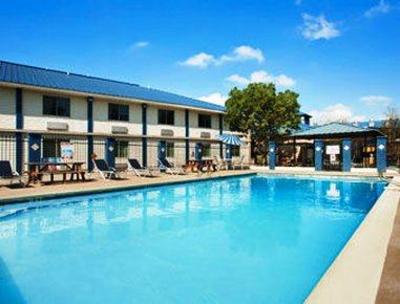 фото отеля Days Inn Laredo