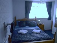 Sunrise Avenue Hotel