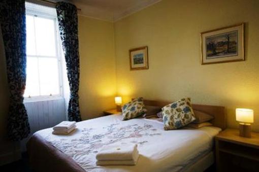 фото отеля Garfield Guest House Edinburgh