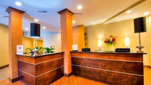 фото отеля Doubletree by Hilton Raleigh Brownstone - University