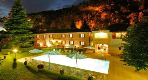 фото отеля Hotel Des Roches Les Eyzies-de-Tayac-Sireuil