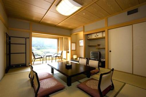 фото отеля KKR Hotel Hakata
