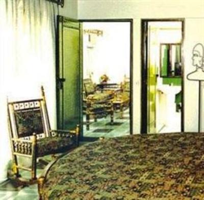 фото отеля Rutu Gandh Heritage Hotel Pune