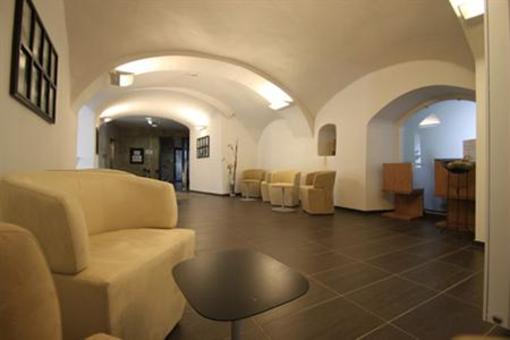 фото отеля Kaiser von Osterreich Historik- und Thermalhotel