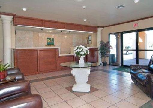 фото отеля Quality Inn Bastrop